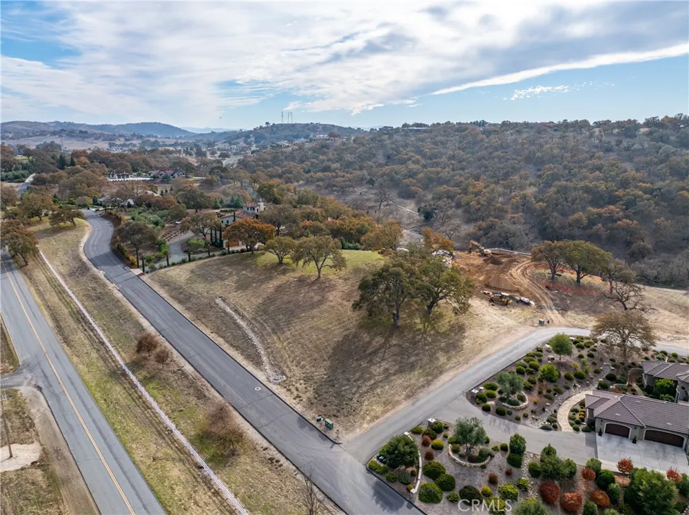 2725 Warm Springs Templeton, CA 93465