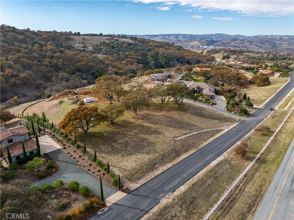 2725 Warm Springs Templeton, CA 93465