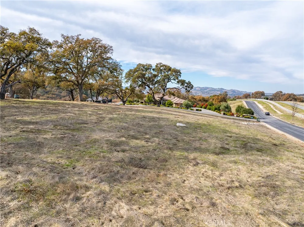 2725 Warm Springs Templeton, CA 93465