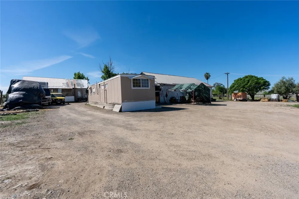 23429 Highway 152 Los Banos, CA 93635