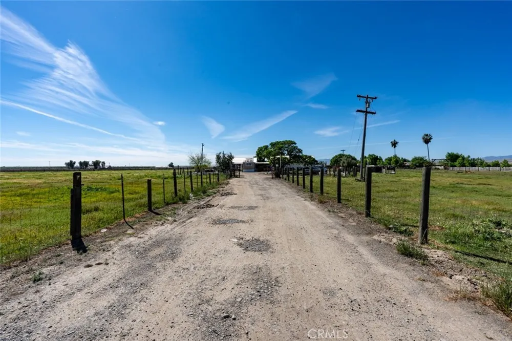 23429 Highway 152 Los Banos, CA 93635