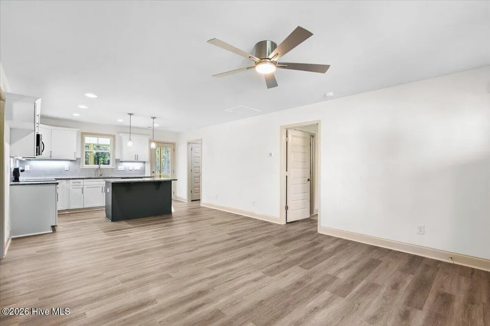305 West Street Roseboro, NC 28382