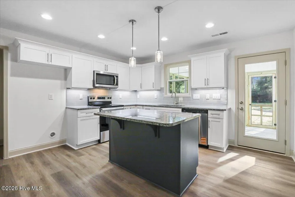 305 West Street Roseboro, NC 28382