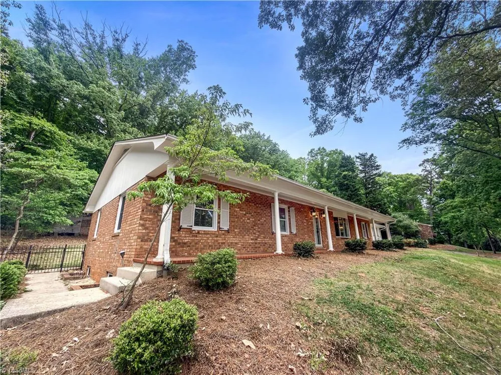 1011 Westmont Drive Asheboro, NC 27205
