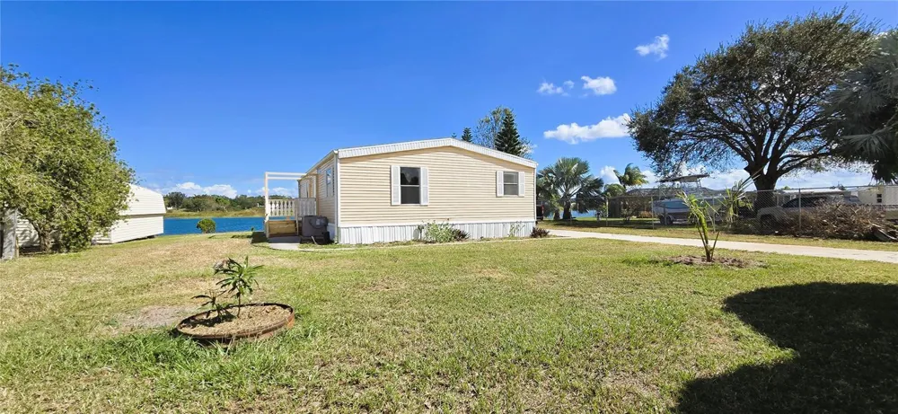 1125 PENINSULAR DRIVE Lake Wales, FL 33853