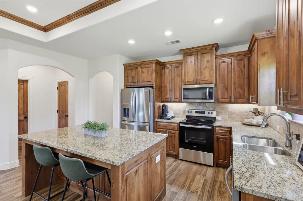 1501 Business Highway 121 Trenton, TX 75490