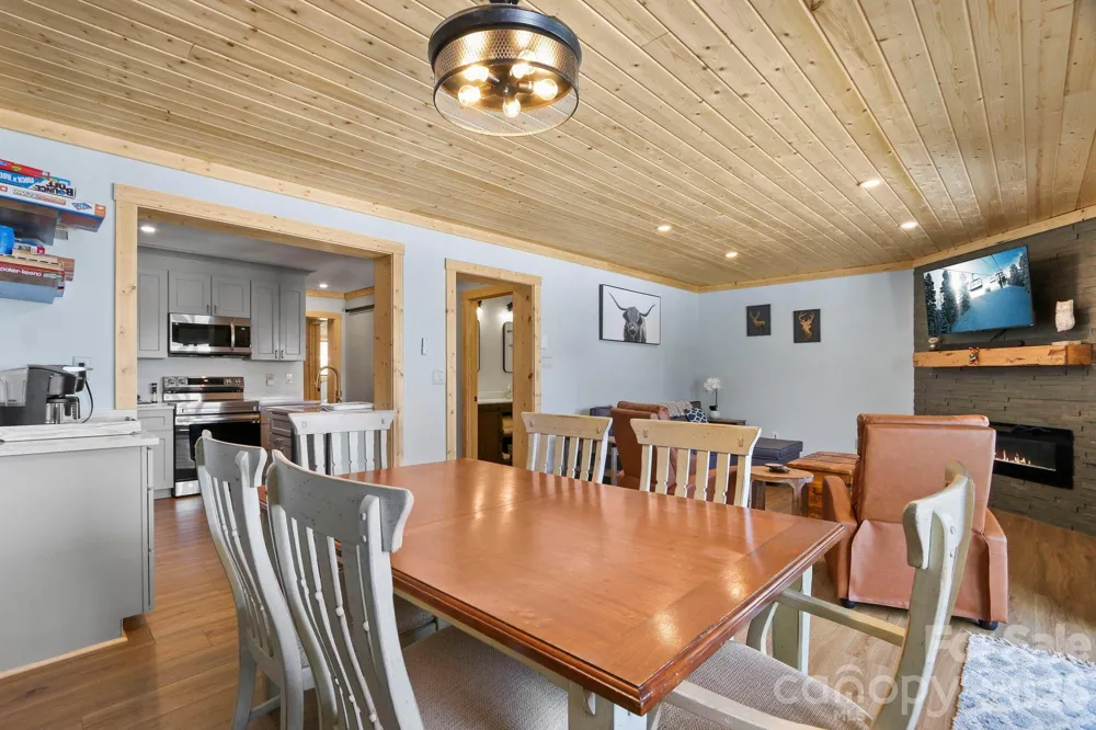 104 Sugar Ski Drive Banner Elk, NC 28604