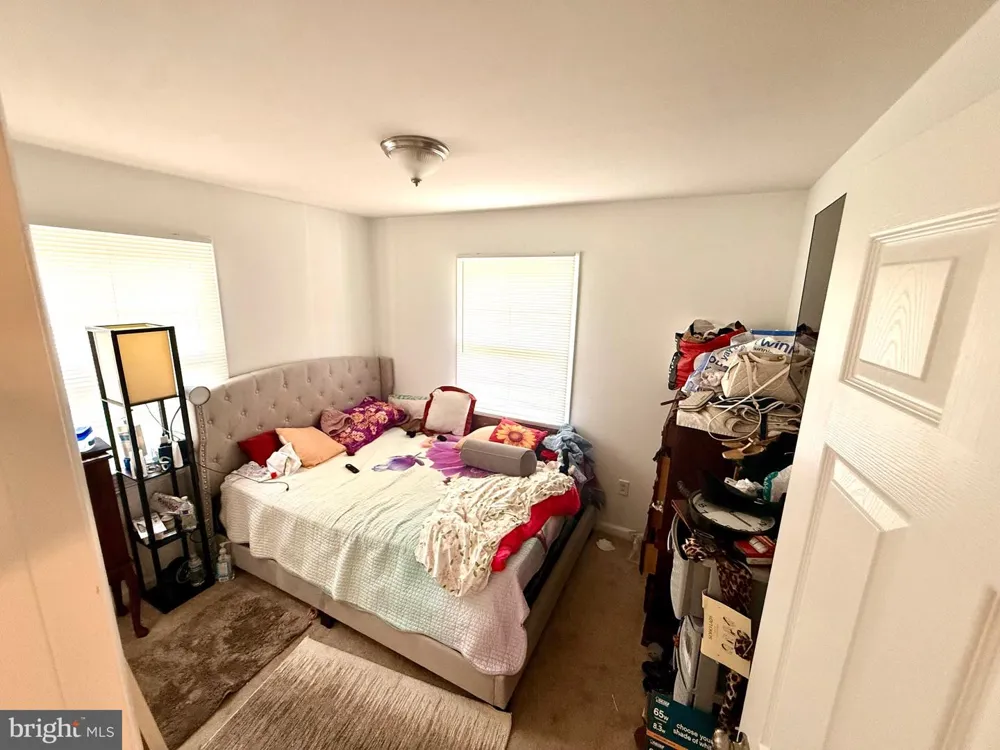 11713 BRADLEY FOREST ROAD Manassas, VA 20112