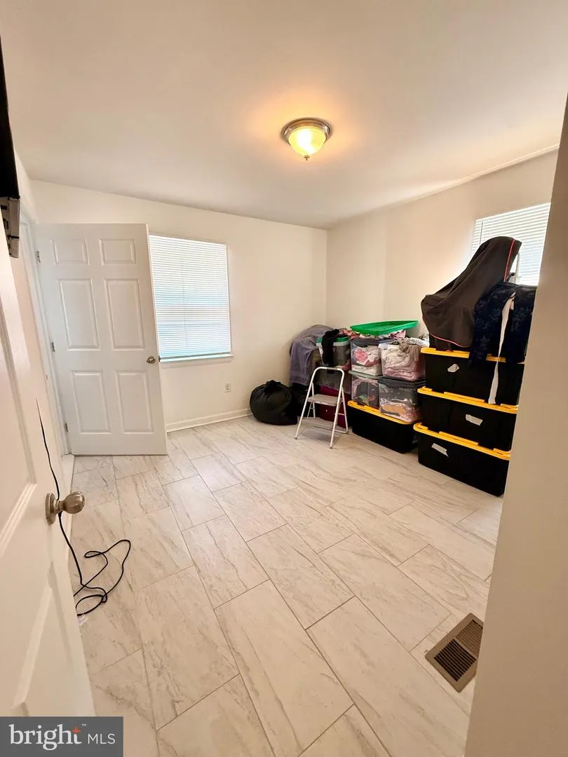 11713 BRADLEY FOREST ROAD Manassas, VA 20112