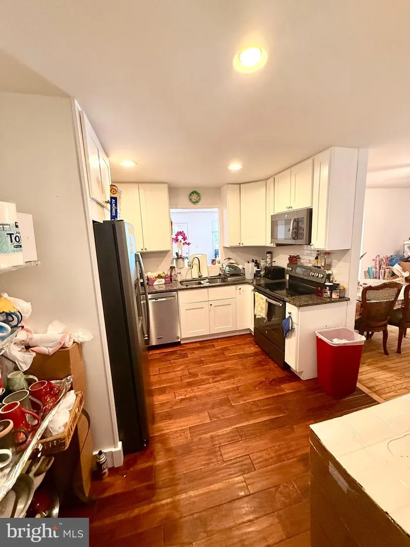 11713 BRADLEY FOREST ROAD Manassas, VA 20112
