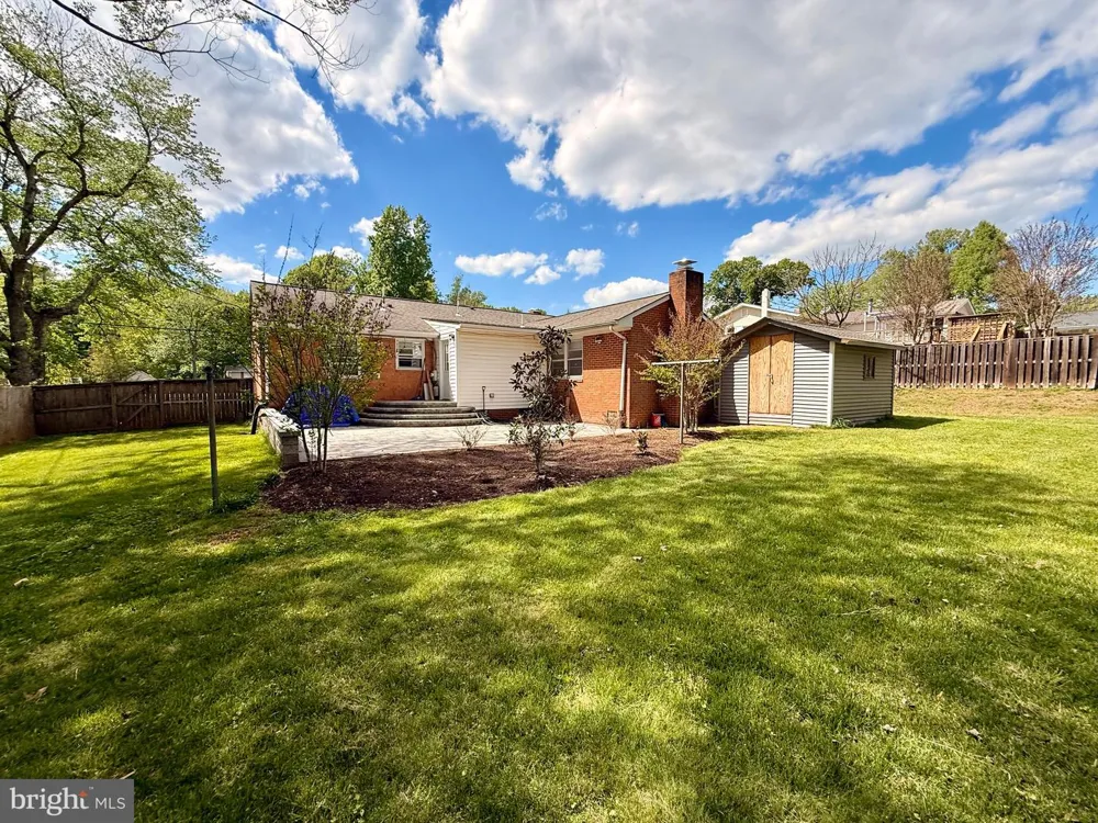 11713 BRADLEY FOREST ROAD Manassas, VA 20112