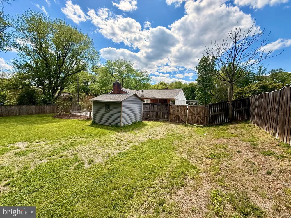 11713 BRADLEY FOREST ROAD Manassas, VA 20112