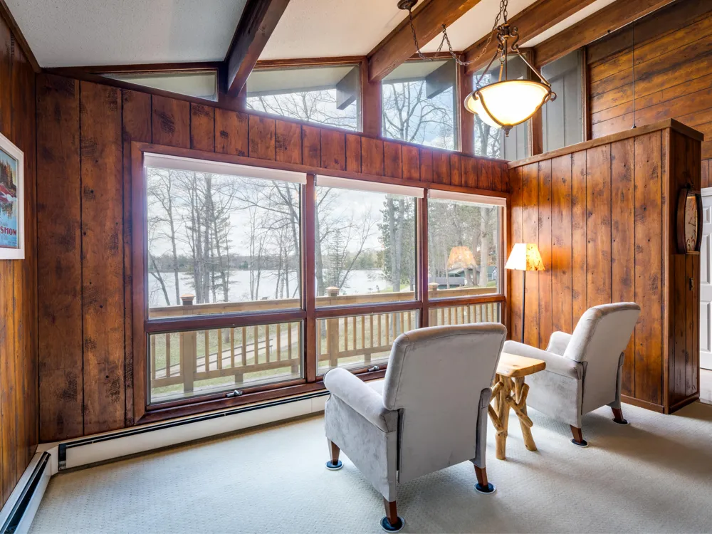 8838 Lakeshore Trail Atlanta, MI 49709