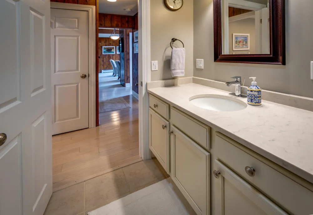 8838 Lakeshore Trail Atlanta, MI 49709