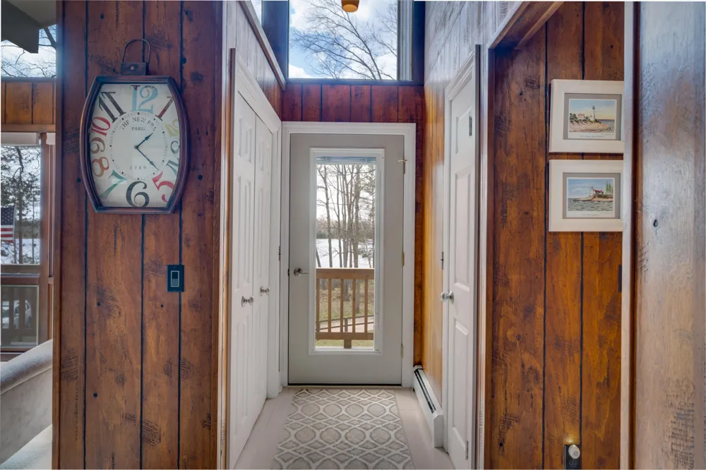 8838 Lakeshore Trail Atlanta, MI 49709