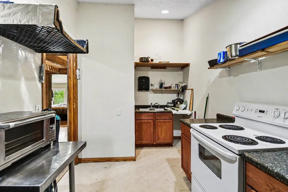 20 E Remus Road Union Charter Township, MI 48858