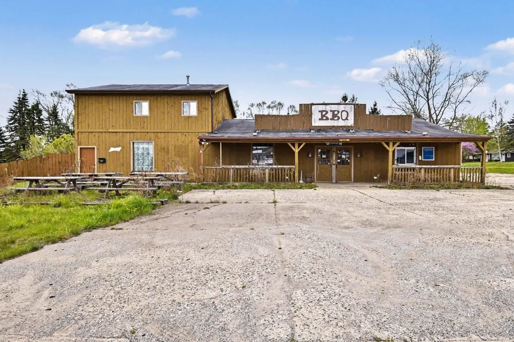 20 E Remus Road Union Charter Township, MI 48858