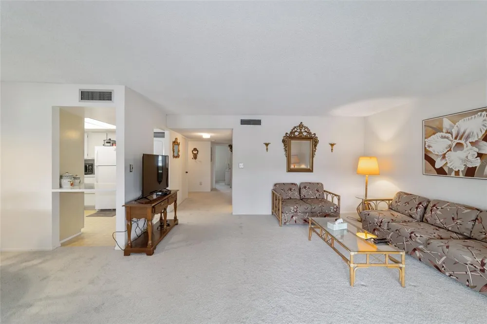 557 MIDWAY DRIVE #B ocala, FL 34472