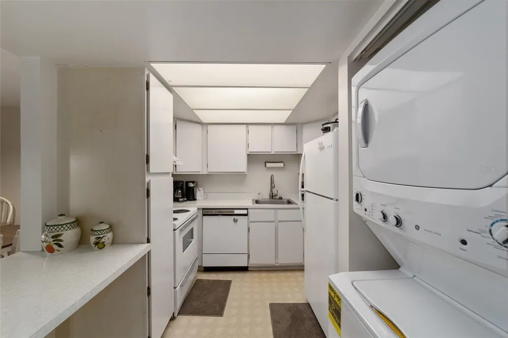 557 MIDWAY DRIVE #B ocala, FL 34472