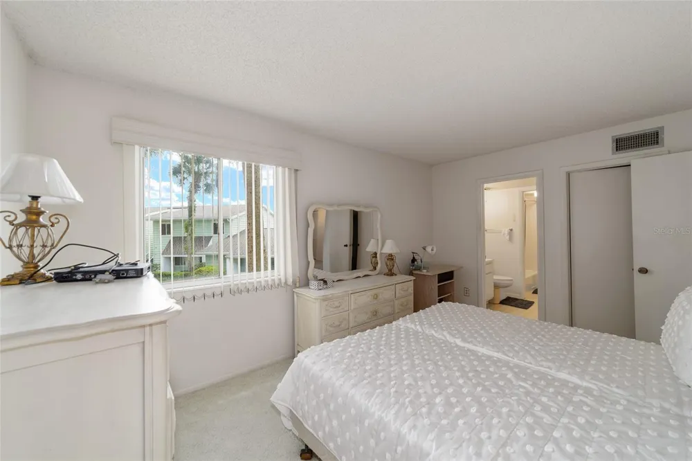557 MIDWAY DRIVE #B ocala, FL 34472