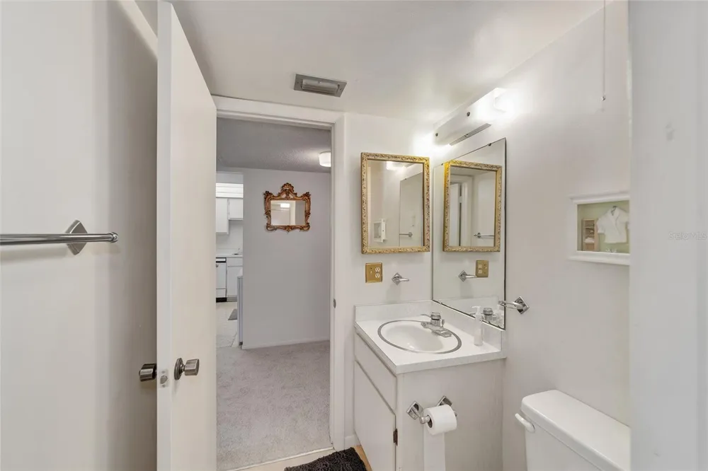 557 MIDWAY DRIVE #B ocala, FL 34472