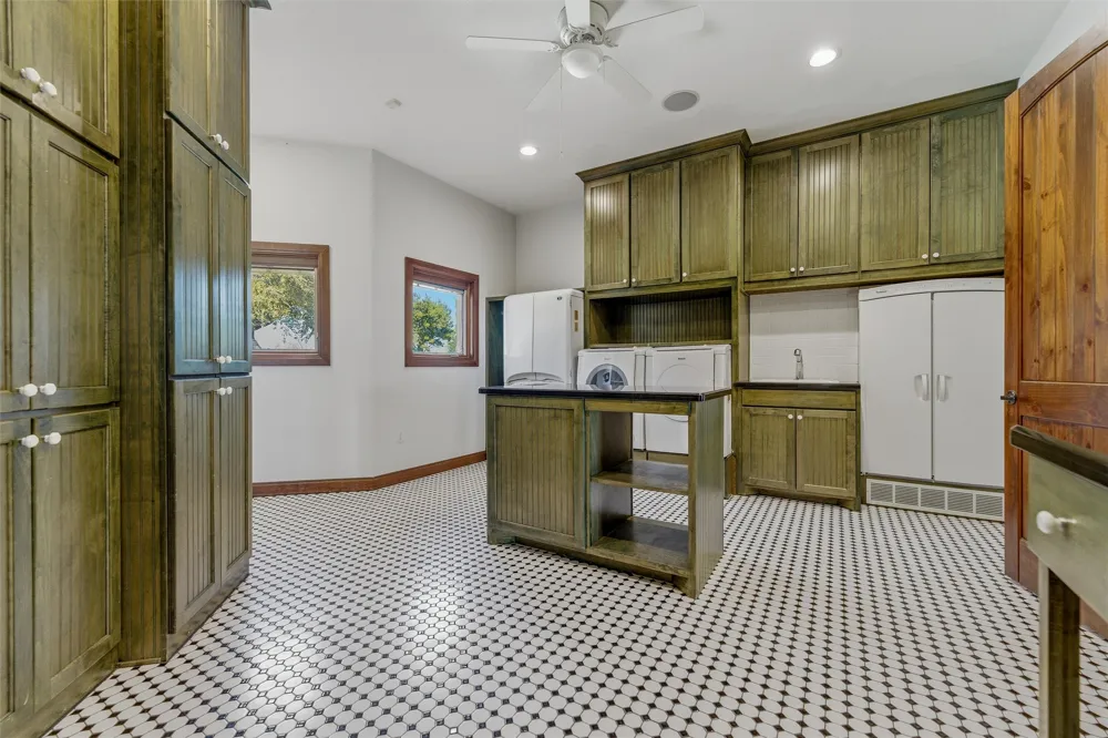 128 Countdown Trail Weatherford, TX 76087