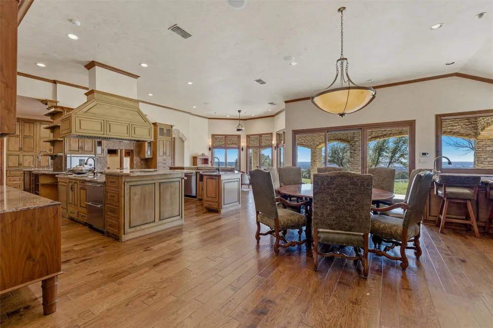 128 Countdown Trail Weatherford, TX 76087