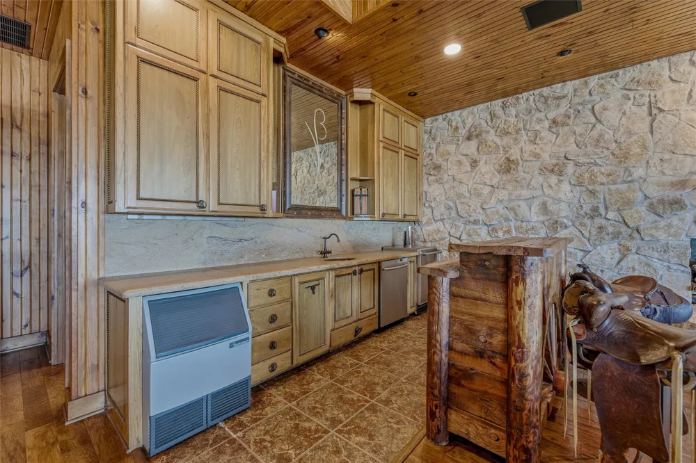 128 Countdown Trail Weatherford, TX 76087