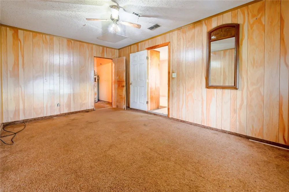 206 S Minneapolis Street Beeville, TX 78102
