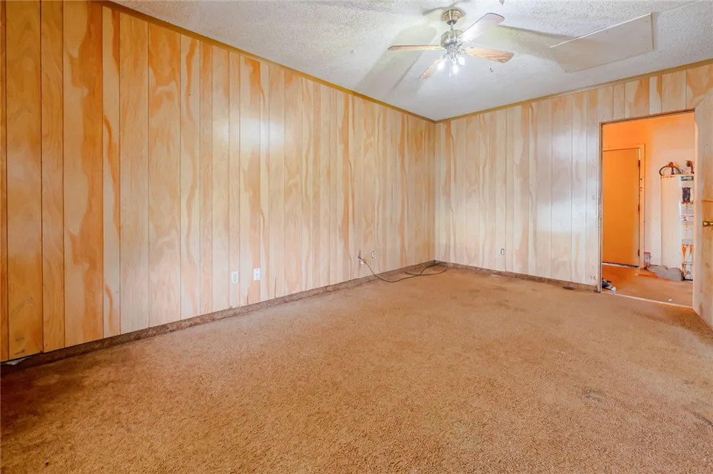 206 S Minneapolis Street Beeville, TX 78102