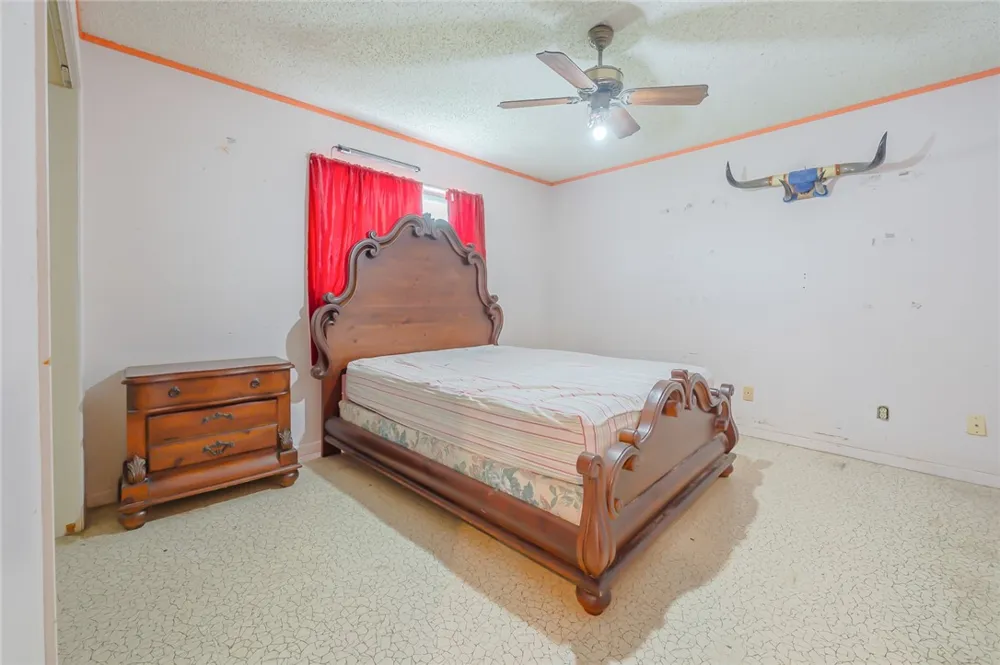 206 S Minneapolis Street Beeville, TX 78102