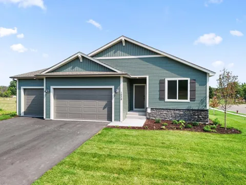 1239 Trail Way