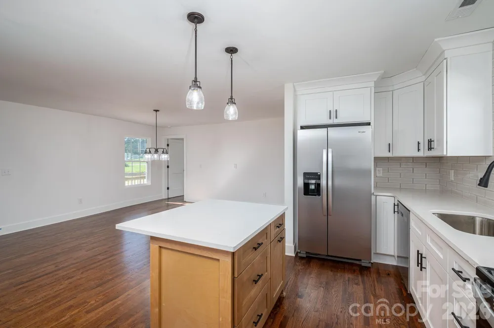 6123 Flay Road Cherryville, NC 28021
