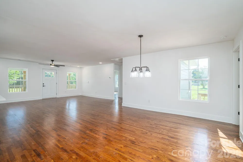 6123 Flay Road Cherryville, NC 28021