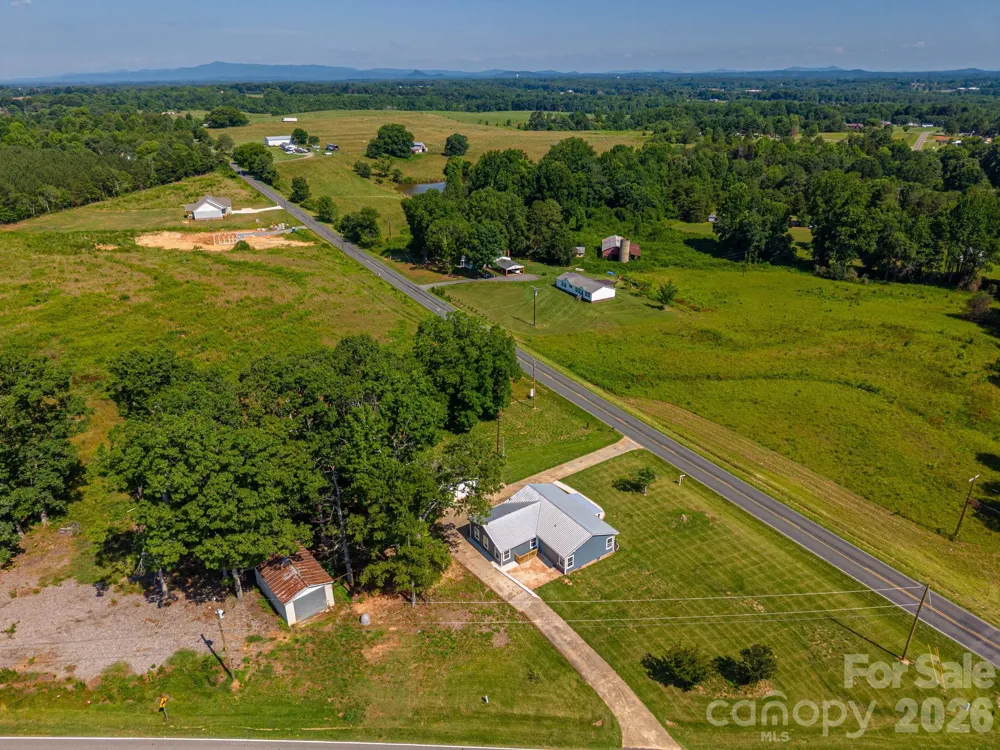 6123 Flay Road Cherryville, NC 28021