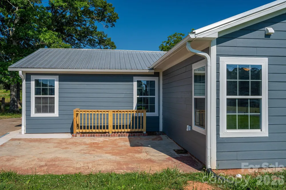 6123 Flay Road Cherryville, NC 28021
