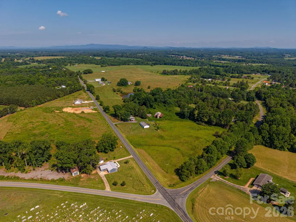 6123 Flay Road Cherryville, NC 28021