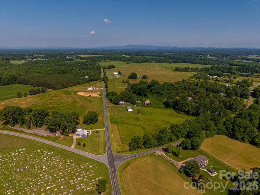 6123 Flay Road Cherryville, NC 28021