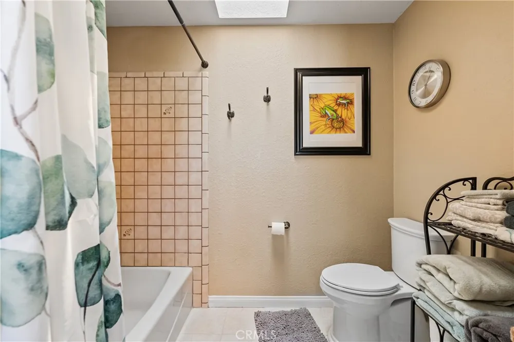 5055 W Avenue K12 Lancaster, CA 93536