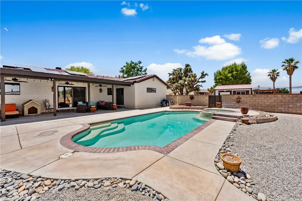 5055 W Avenue K12 Lancaster, CA 93536