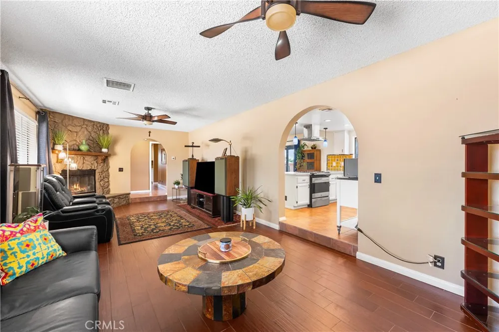 5055 W Avenue K12 Lancaster, CA 93536
