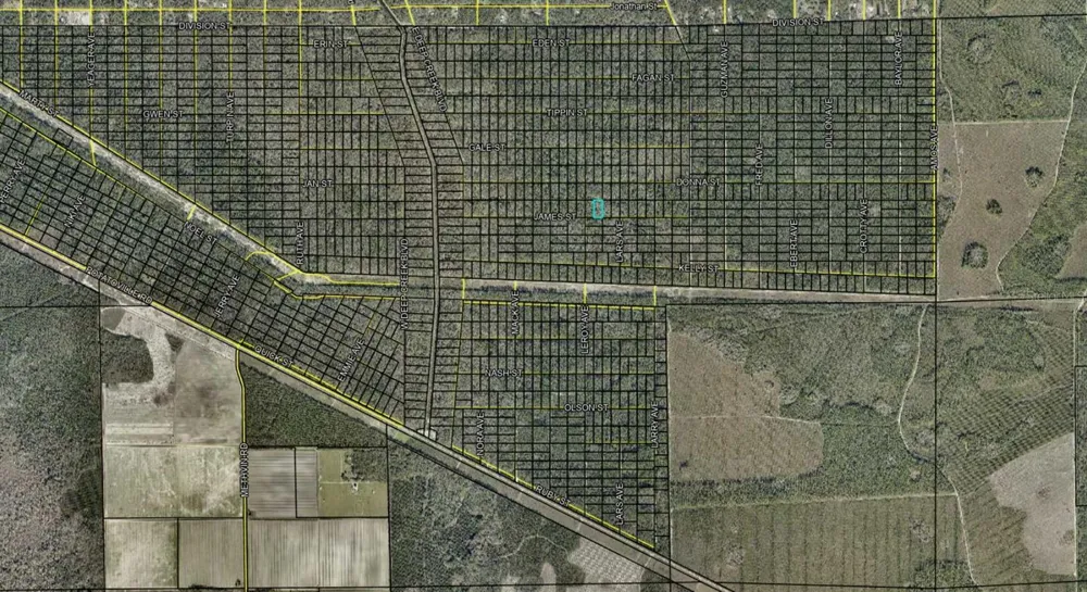 JAMES STREET Hastings, FL 32145