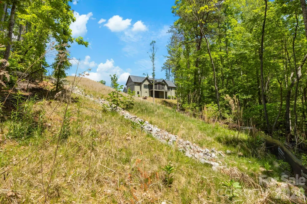 151 Riverbend Forest Drive Asheville, NC 28805