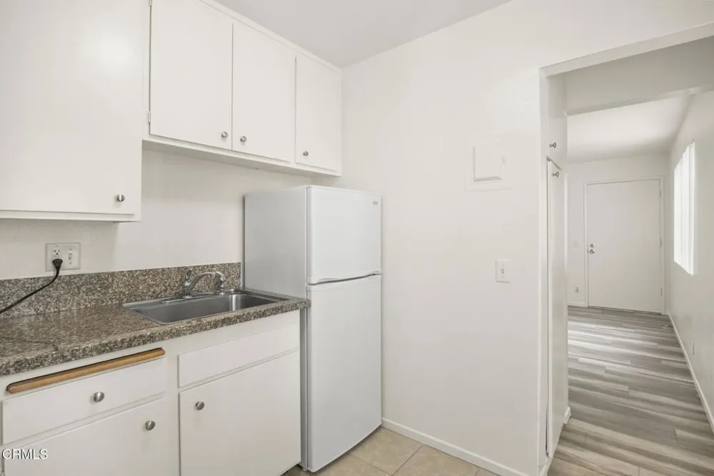 1381 E Santa Clara Street Ventura, CA 93001