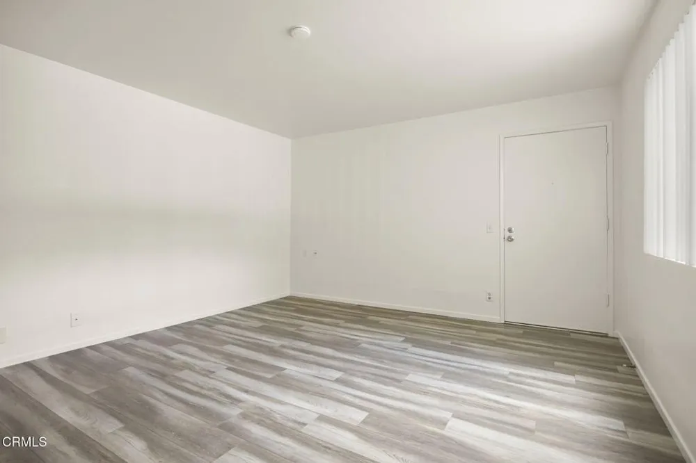 1381 E Santa Clara Street Ventura, CA 93001
