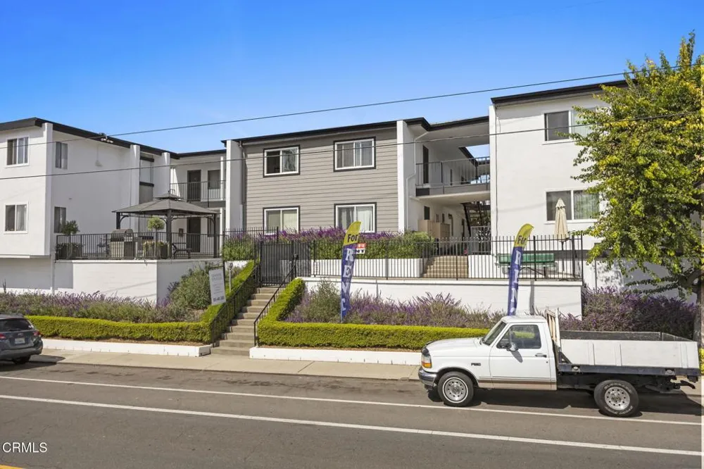 1381 E Santa Clara Street Ventura, CA 93001