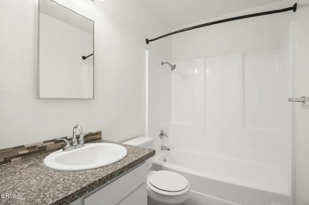 1381 E Santa Clara Street Ventura, CA 93001