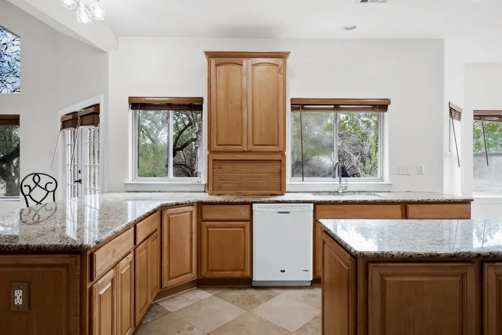 200 Vista West Ranch Road Dripping Springs, TX 78620