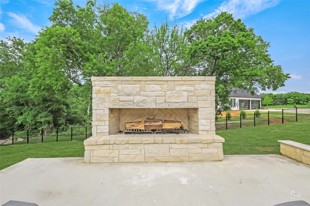371 Broadwing Drive Fairview, TX 75069