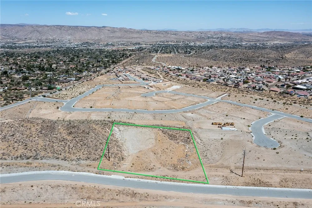 56950 San Andreas Yucca Valley, CA 92284